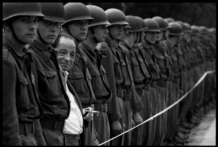 WEST GERMANY. Bonn. 1967. A Spectator at a parade of the German army, the "Bundeswehr".